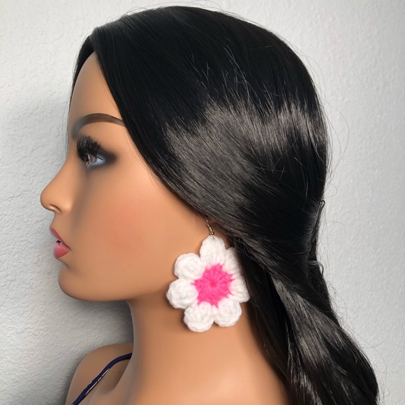 Handmade Crochet White & Hot Pink Daisy Earrings - Picture 9 of 11
